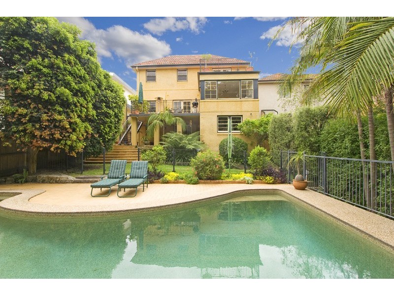44 Sugarloaf Crescent, Castlecrag NSW 2068