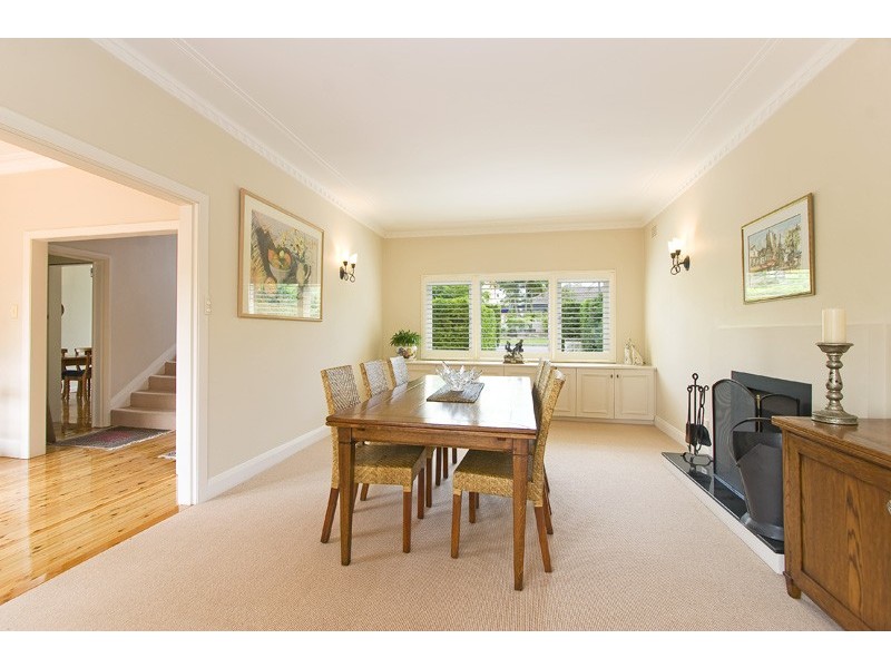 44 Sugarloaf Crescent, Castlecrag NSW 2068