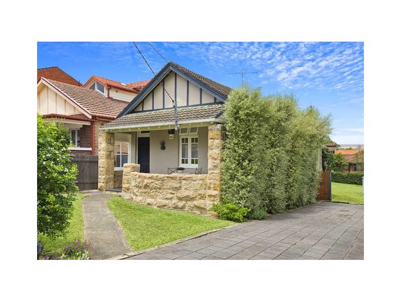6 Ashburn Place, Gladesville NSW 2111