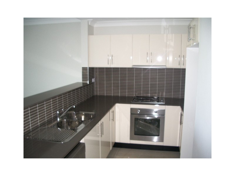 16/5-7 Princes Highway, Figtree NSW 2525