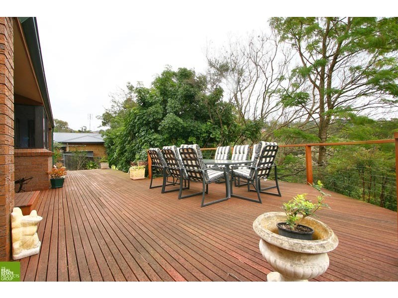 25 Kooranga Crescent, Cordeaux Heights NSW 2526