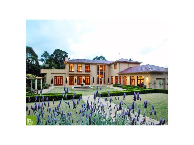64 Wellington Drive, Balgownie NSW 2519