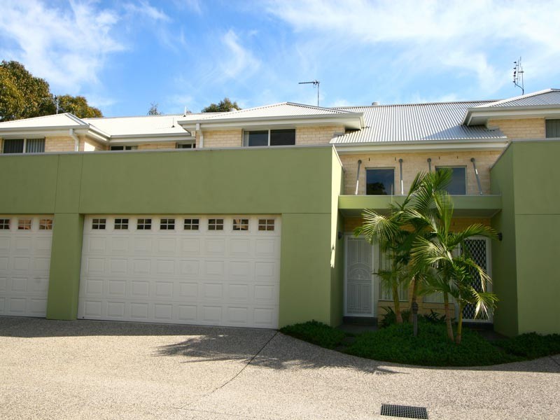17/4a Tallegalla Street, Unanderra NSW 2526