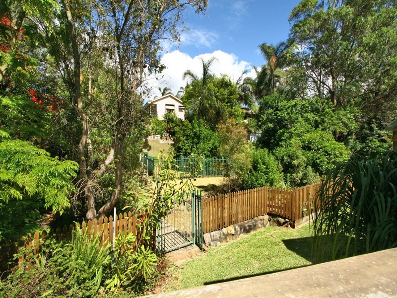 32 Loch Carron Ave, Farmborough Heights NSW 2526