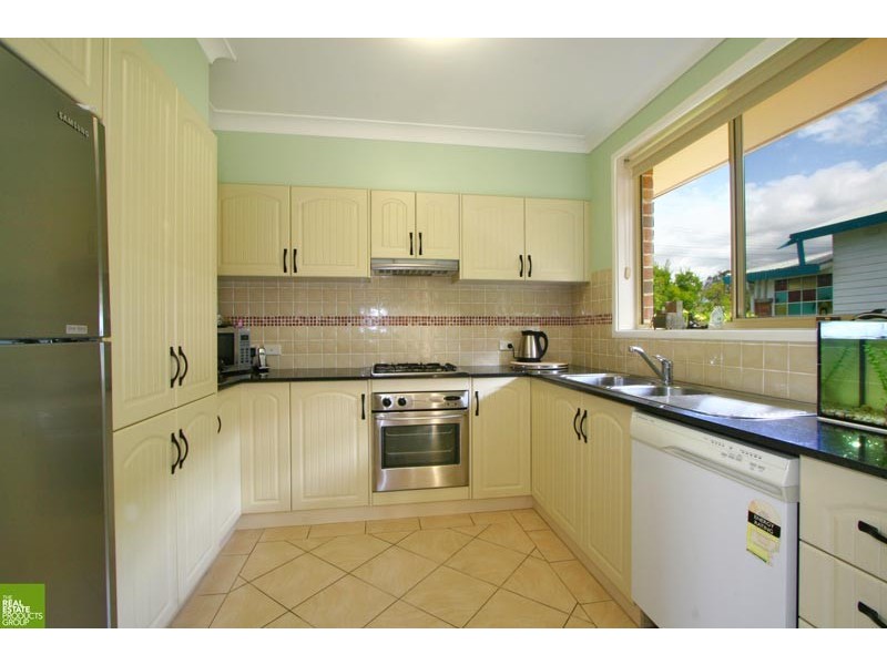 1/24 Station Street, Corrimal East NSW 2518