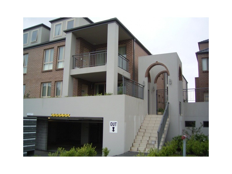 16/5-7 Princes Highway, Figtree NSW 2525