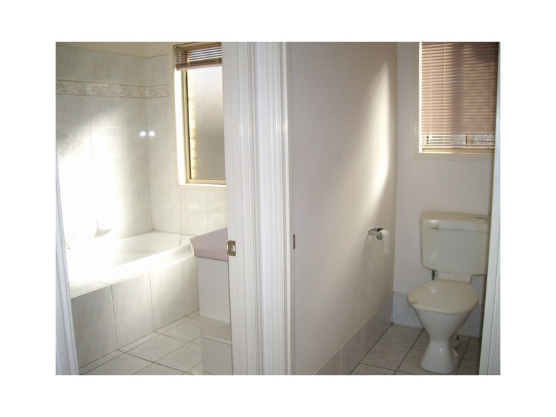 6 Allara Place, Eight Mile Plains QLD 4113