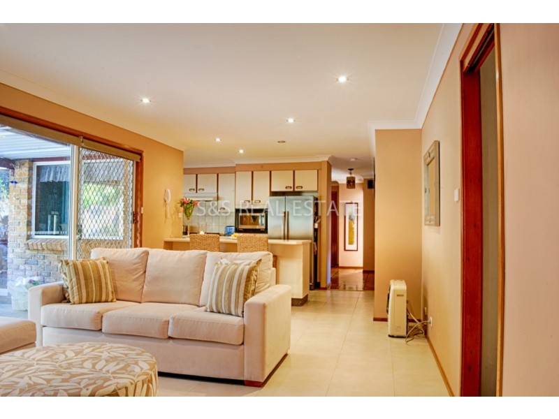 14 KRISTINE PLACE, Cherrybrook NSW 2126
