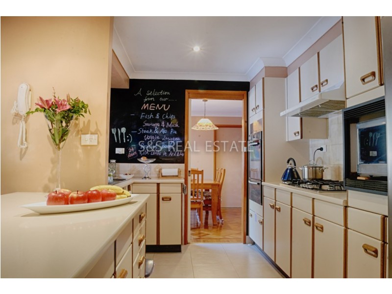 14 KRISTINE PLACE, Cherrybrook NSW 2126