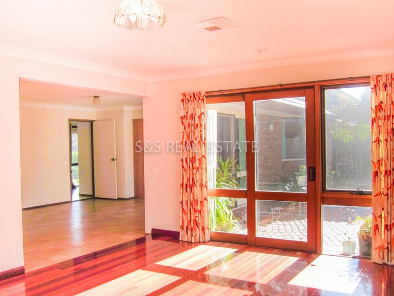 14 KENTIA PARADE, Cherrybrook NSW 2126