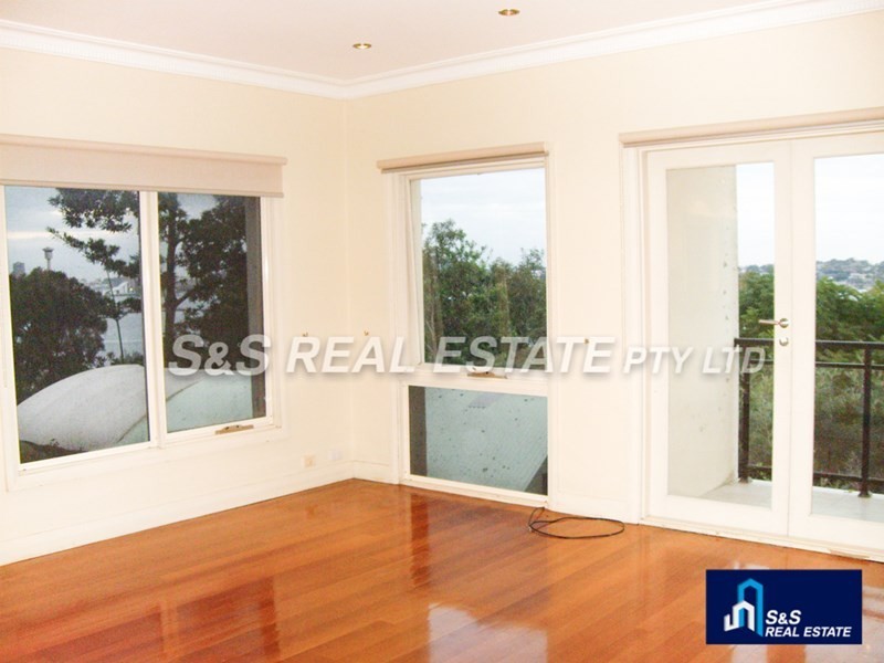 6 Queens Avenue, Mcmahons Point NSW 2060