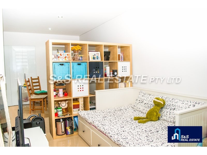 219 Blaxland Road, Ryde NSW 2112