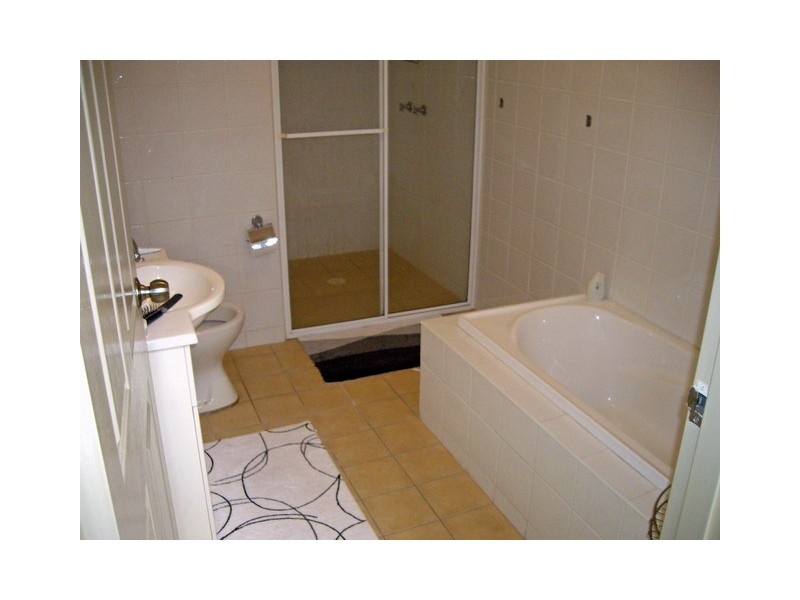 8 Kendall Street, Harris Park NSW 2150