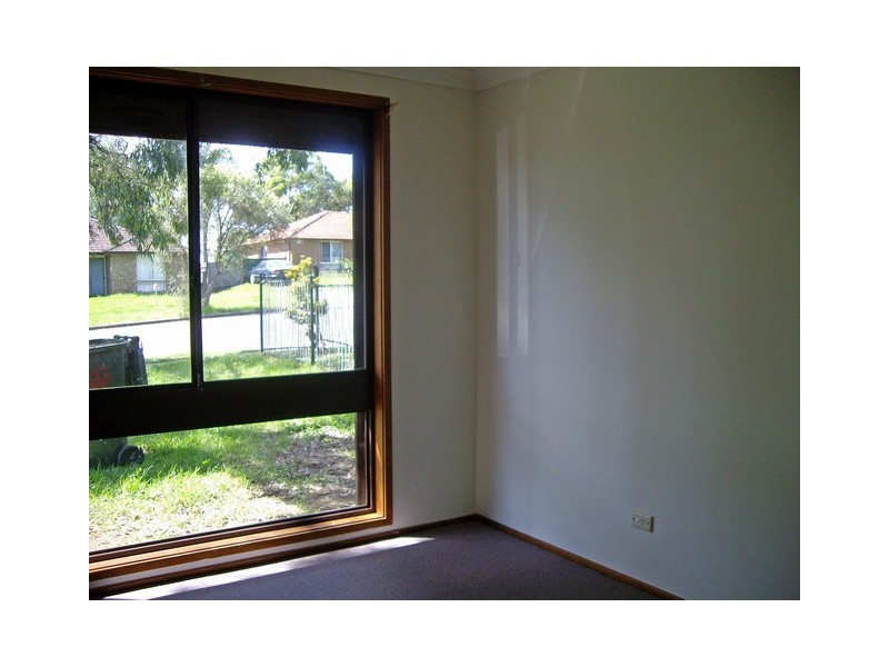 95 Warrimoo Drive, Quakers Hill NSW 2763