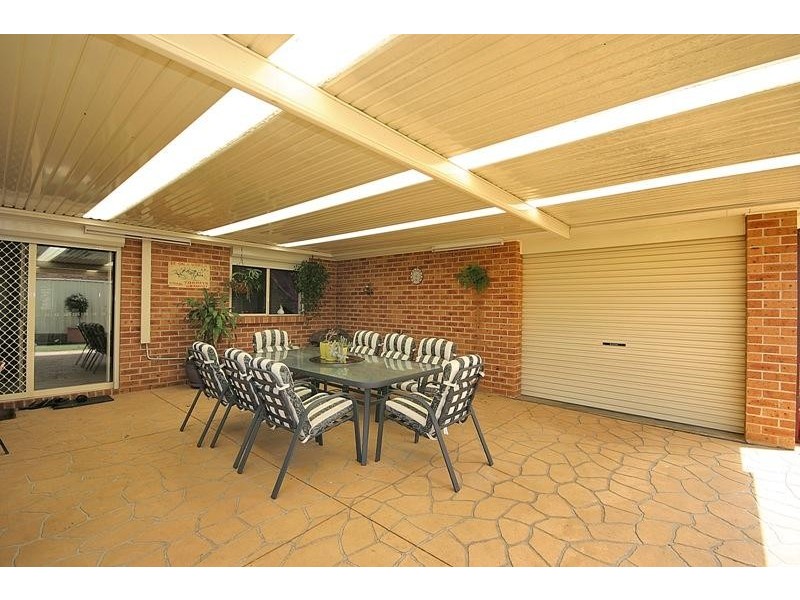 Welling Drive, Narellan Vale NSW 2567