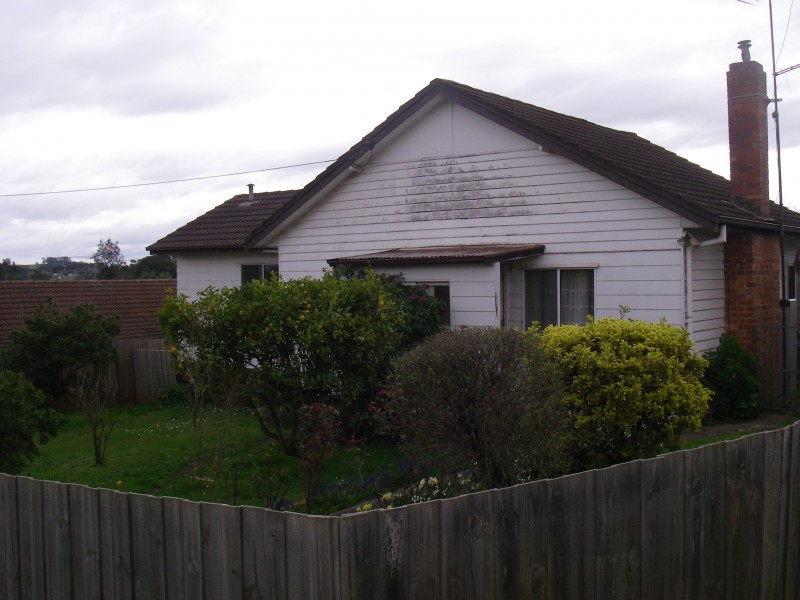 25 lampards road, Drouin VIC 3818