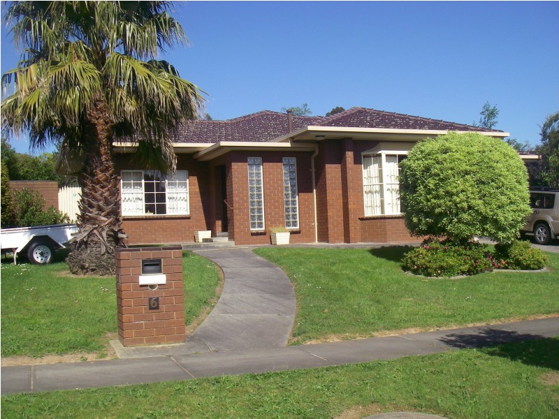 6 Wolff Street, Drouin VIC 3818