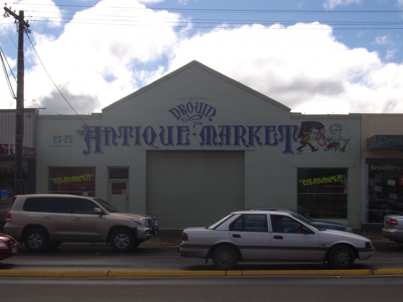 23-25 Princes way, Drouin VIC 3818