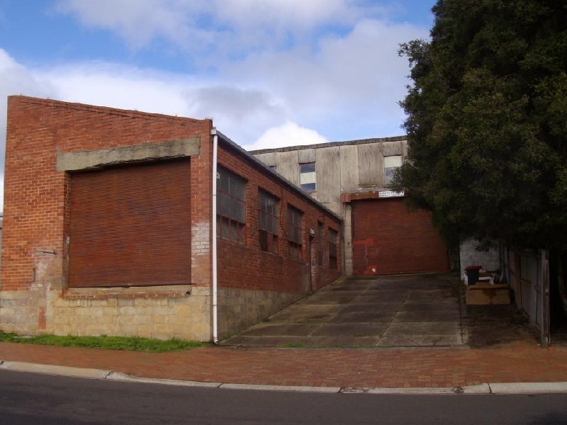 23-25 princes way, Drouin VIC 3818