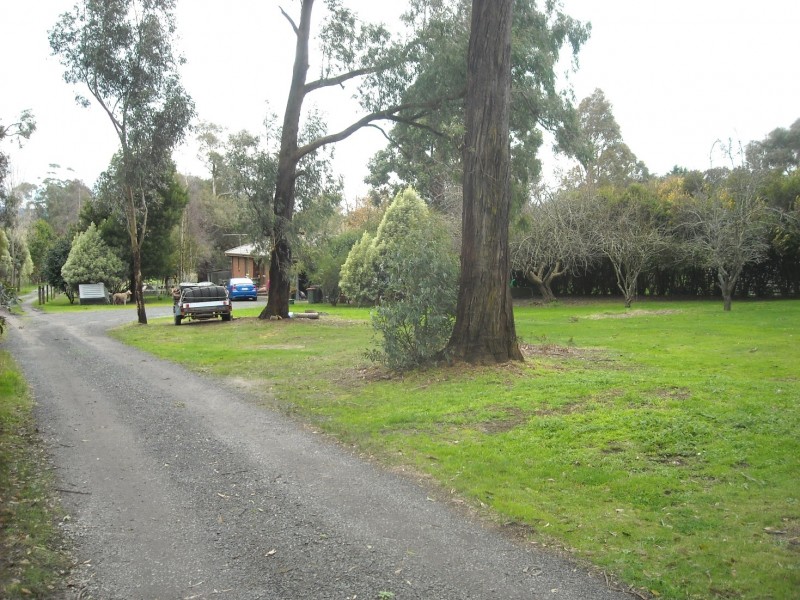 63 old sale road, Drouin West VIC 3818