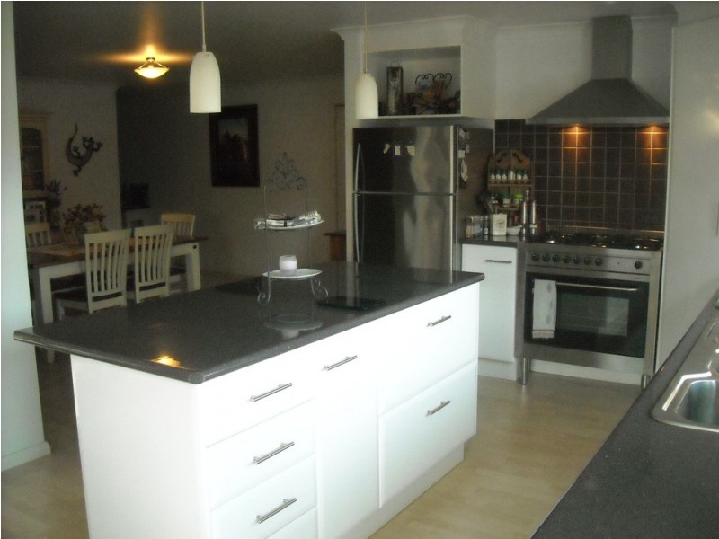 26 Church Street, Longwarry VIC 3816