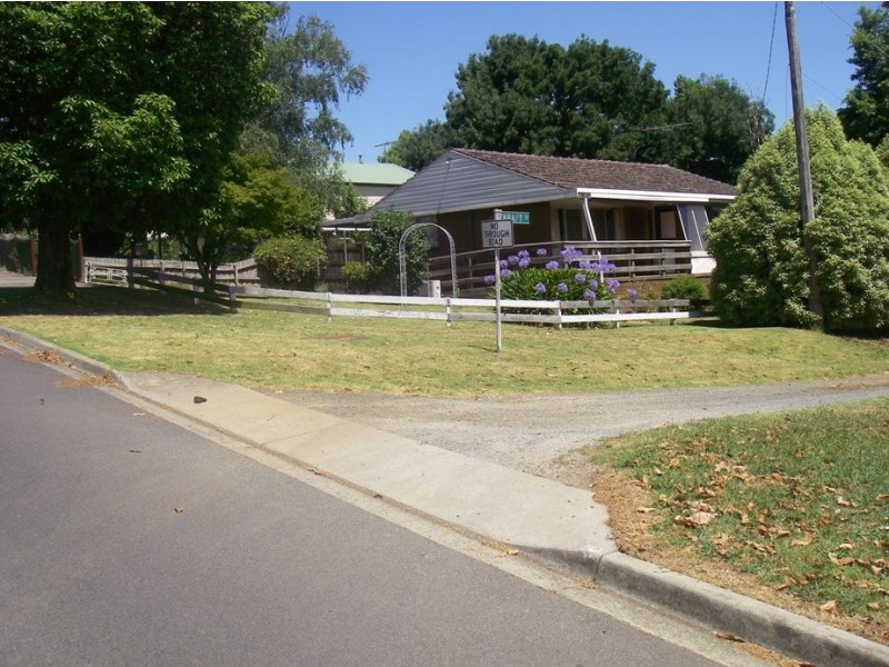 22 Church Street, Drouin VIC 3818