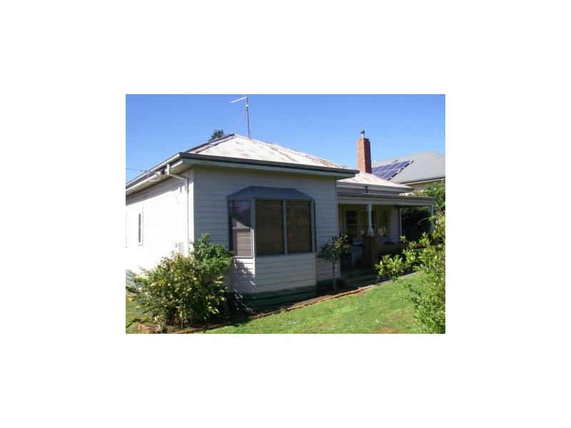 24 Buln Buln Road, Drouin VIC 3818