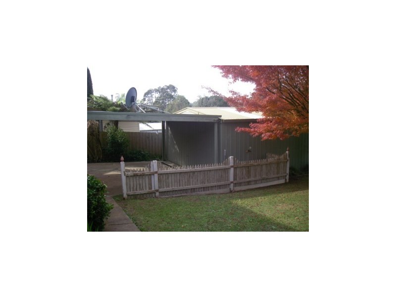 24 Buln Buln Road, Drouin VIC 3818