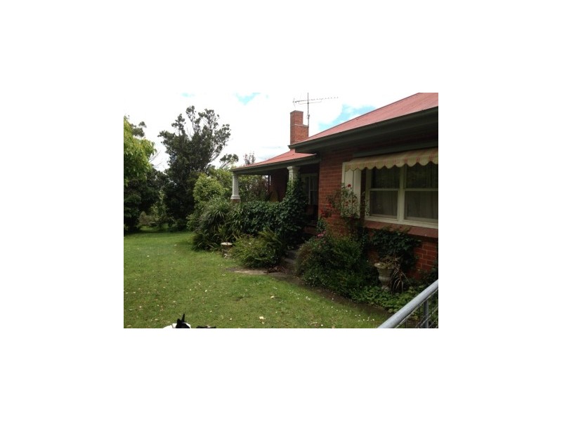 37 Jefferson Road, Garfield VIC 3814