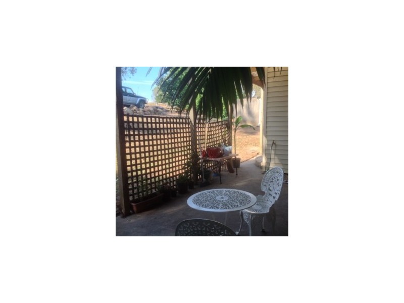 106 shillinglaw road, Drouin VIC 3818