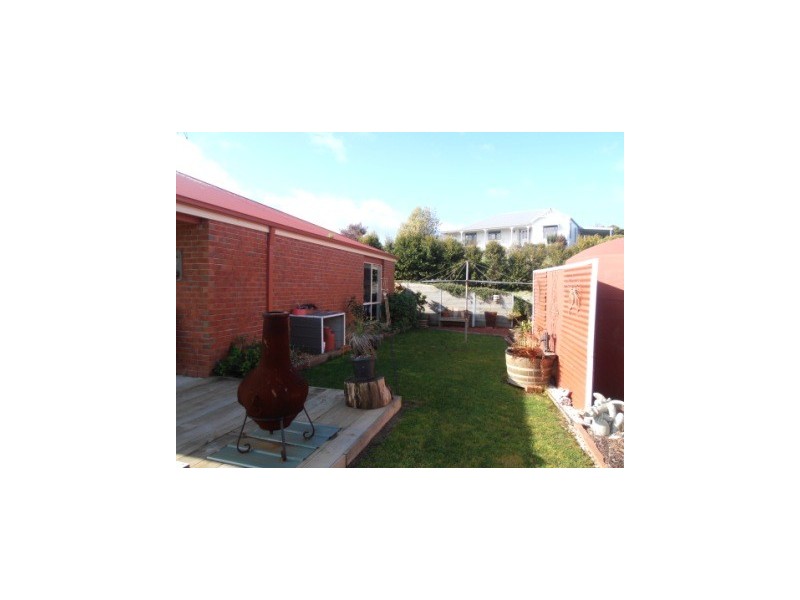 61 Hillcrest Way, Korumburra VIC 3950