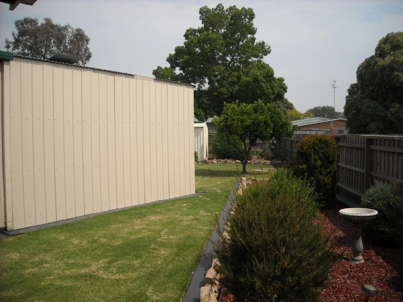 1a darnum street, Drouin VIC 3818