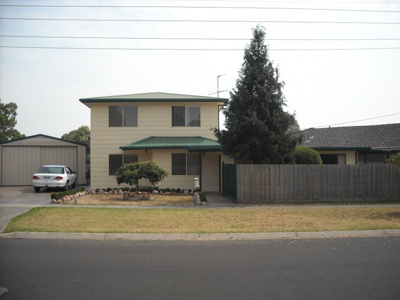 1a darnum street, Drouin VIC 3818