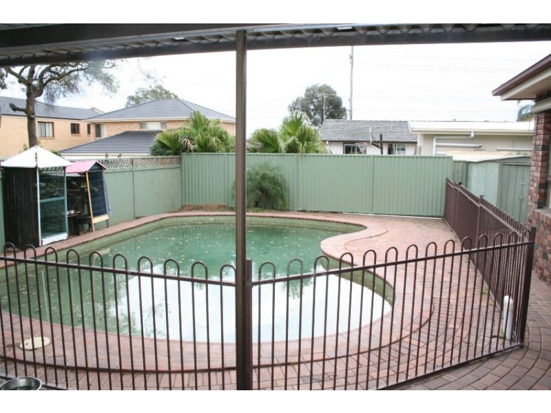 Chipping Norton NSW 2170