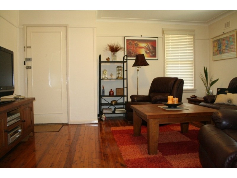 25 Bardia Parade, Holsworthy NSW 2173