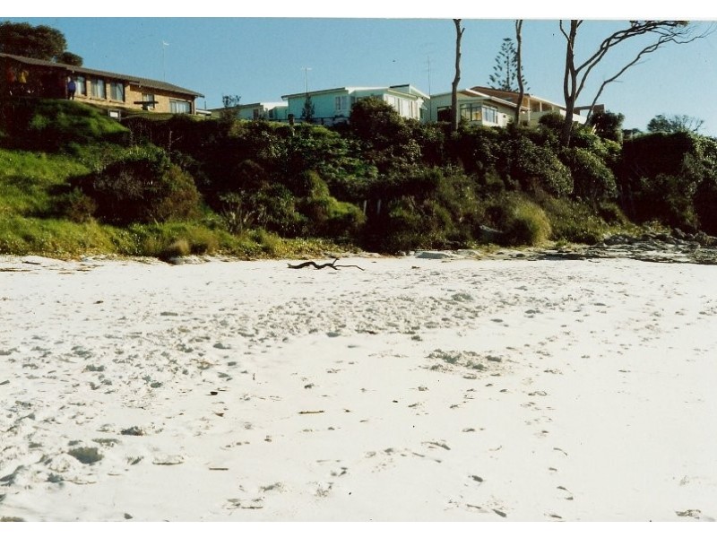 74 Cyrus Street, Hyams Beach NSW 2540