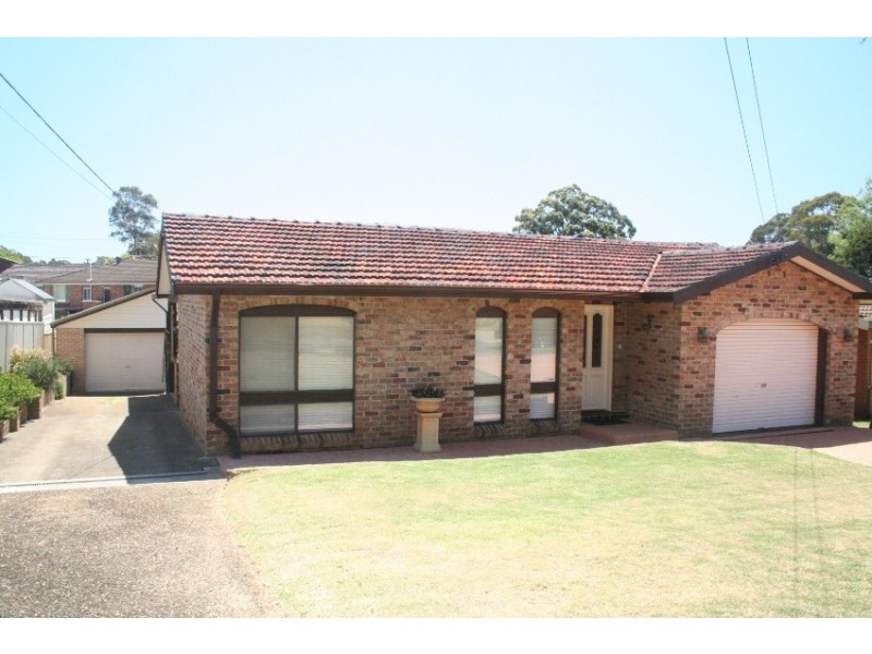 29 Elouera Crescent, Moorebank NSW 2170