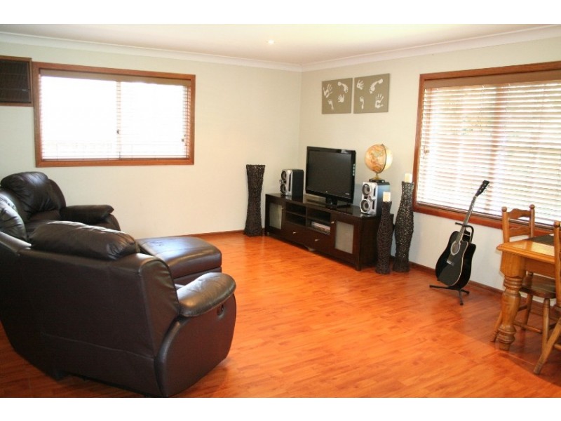 53 Derna Road, Holsworthy NSW 2173
