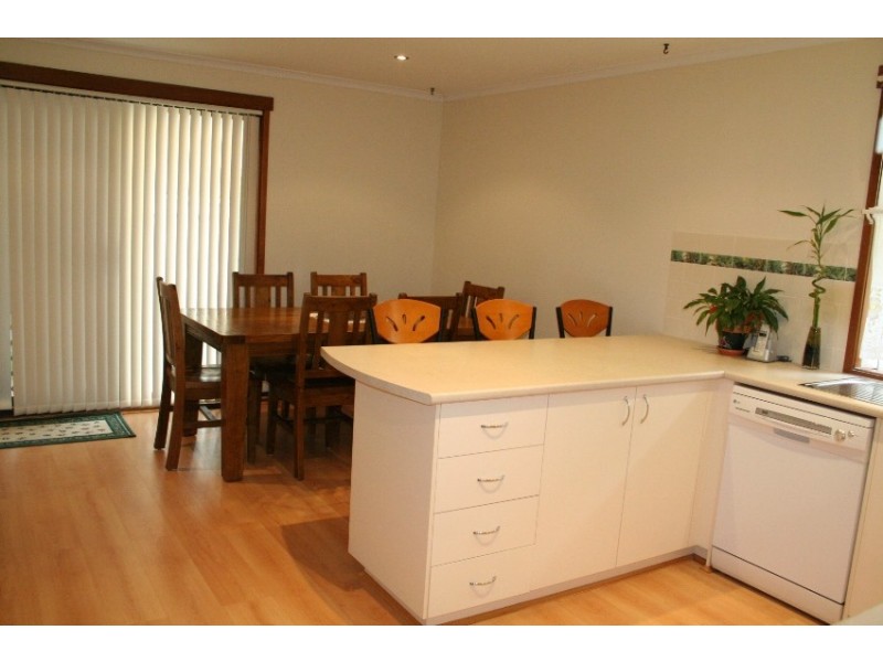 166 Bardia Parade, Holsworthy NSW 2173