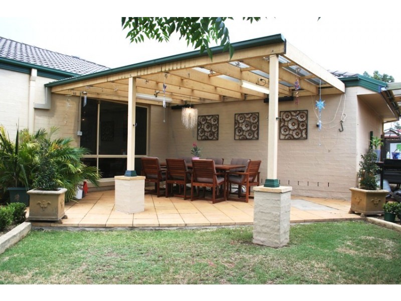 Wattle Grove NSW 2173