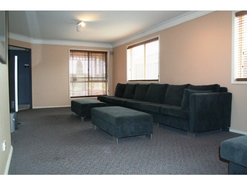 Chipping Norton NSW 2170