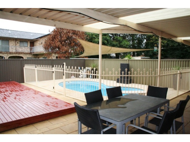 Chipping Norton NSW 2170