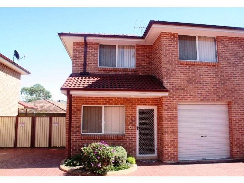 2/200 Heathcote Road, Hammondville NSW 2170