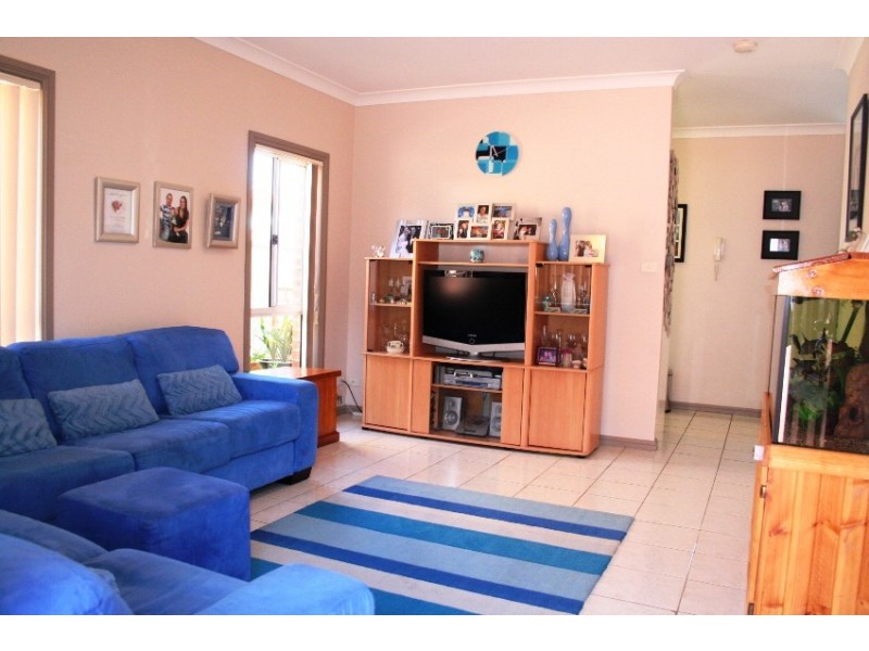 2/200 Heathcote Road, Hammondville NSW 2170