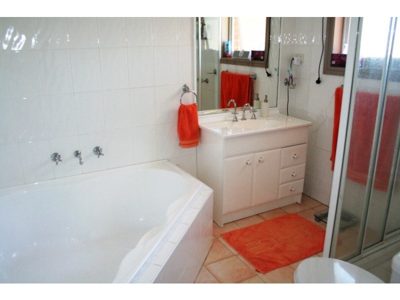 2/200 Heathcote Road, Hammondville NSW 2170