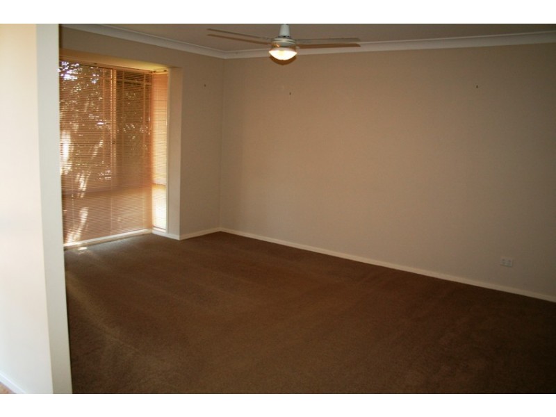 26 Morton Court, Wattle Grove NSW 2173