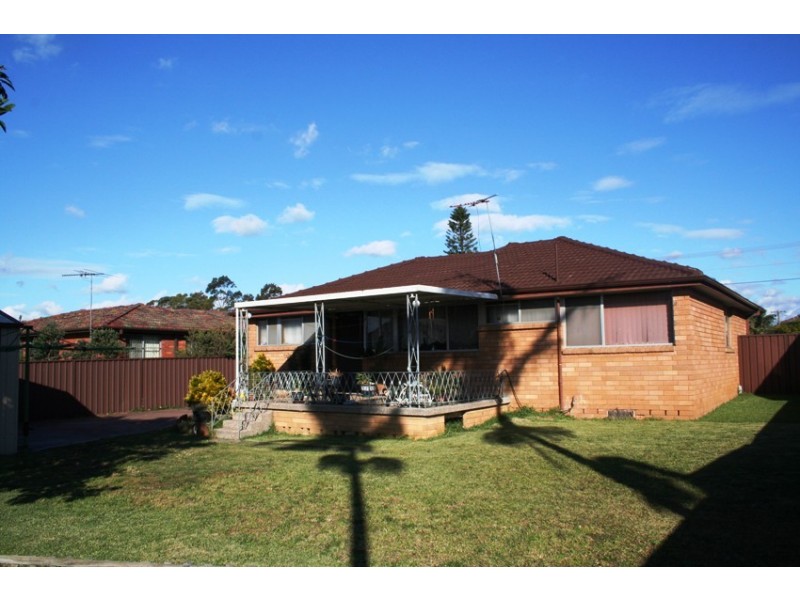 14 Flanagan Avenue, Moorebank NSW 2170