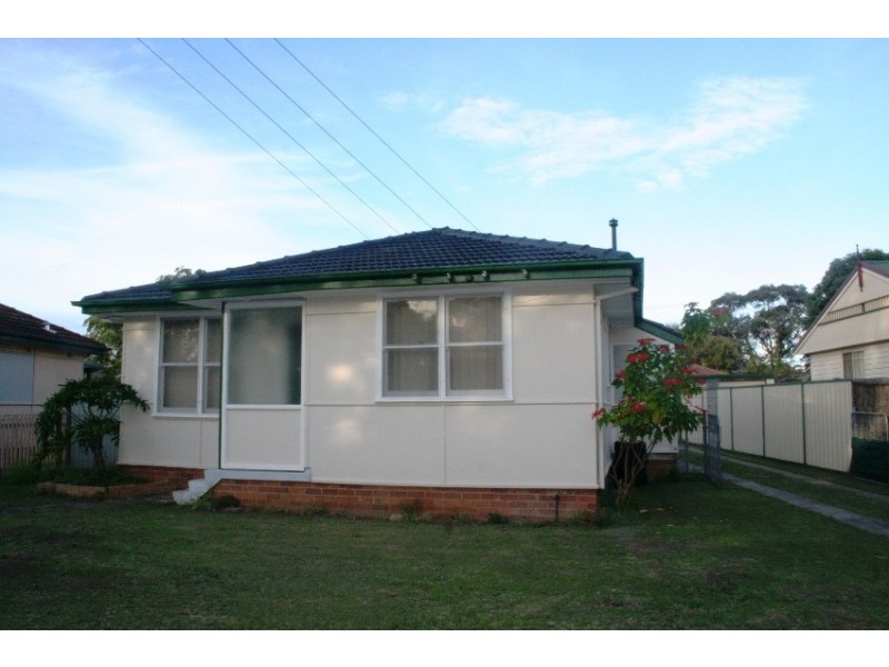 76 Derna Road, Holsworthy NSW 2173