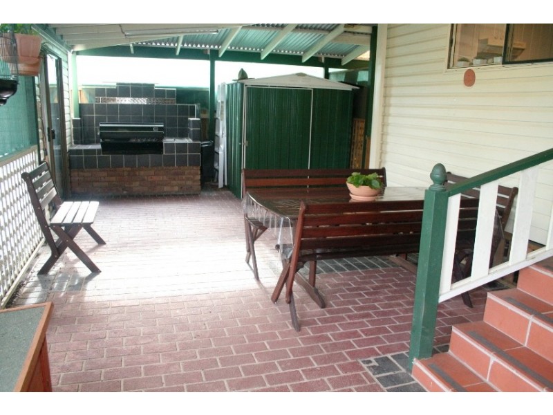 44 Brallos Avenue, Holsworthy NSW 2173