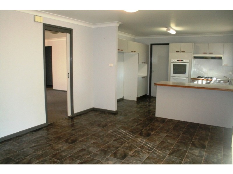 Wattle Grove NSW 2173